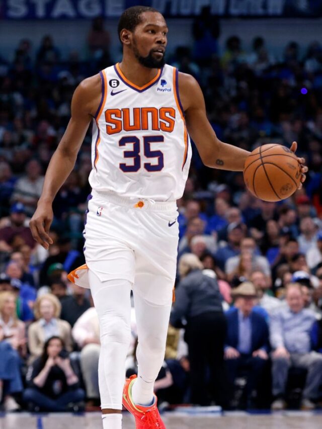 Is Kevin Durant playing tonight against Milwaukee Bucks